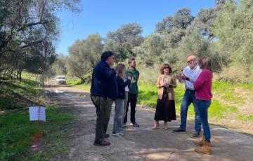 Javier Vidal durante la visita a la zona afectada