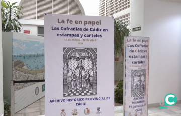 Cartel anunciador a la entrada de la muestra