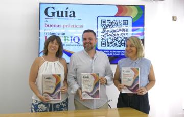 La Asociación de la Prensa de Cádiz elabora una guía de buenas prácticas para el tratamiento LGTBIQ+ en los medios de comunicación.