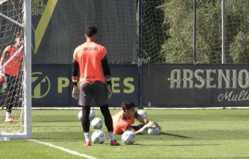 El Cádiz anuncia la baja de ocho jugadores que terminan contrato en junio.