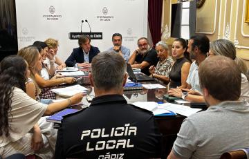 Imagen de la reunión de la comisión. 