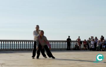 Cádiz en Danza