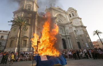 La noche de San Juan volverá a vivir la mejor cita en la capital gaditana