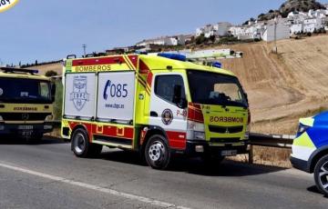 Vehículos de bomberos en el lugar del siniestro
