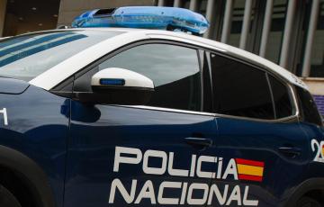 Imagen de un coche patrulla de la Policía Nacional.