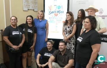 La actividad cuenta con el apoyo del Ayuntamiento, la asociación de vecinos y Cádiz Centro