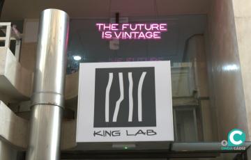 King Vintage Reworked se encuentra en el local de la calle Montañés.