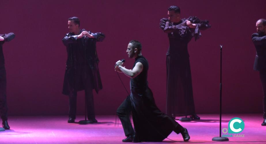 Manuel Liñán en su último espectáculo, 'Muerta de Amor'.