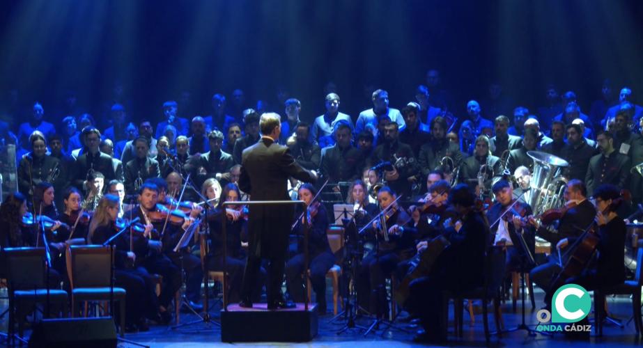 Un momento de la actuación en el Gran Teatro Falla