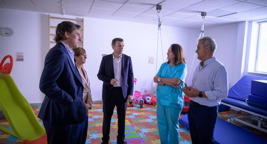 El alcalde de Cádiz, Bruno García, en instalaciones de la entidad