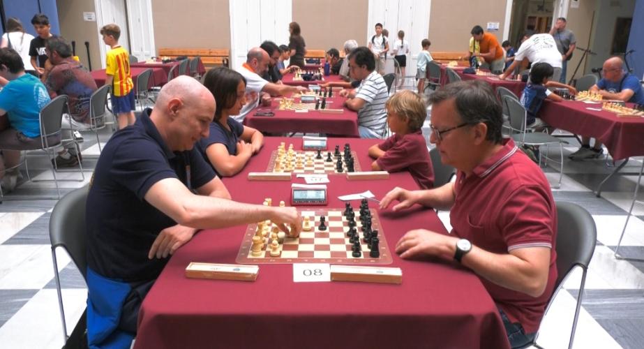 La Casa de la Juventud ha reunido a cerca de un centenar de jugadores de ajedrez en tres torneos.