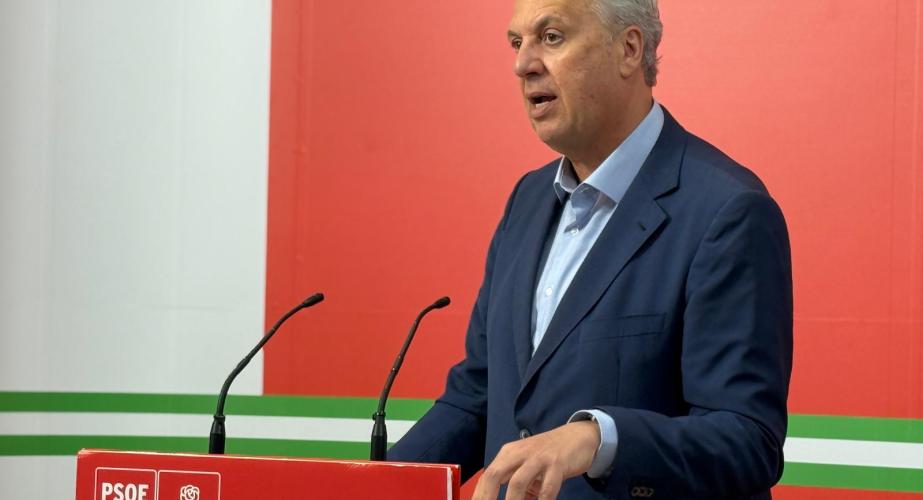 Secretario General del PSOE en la provincia de Cádiz, Juan Carlos Ruiz Boix.