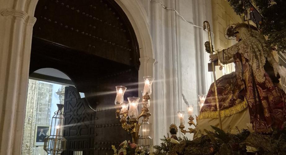 La parroquia de San Lorenzo está celebrando el 300 aniversario de la apertura de la iglesia con actos extraordinarios