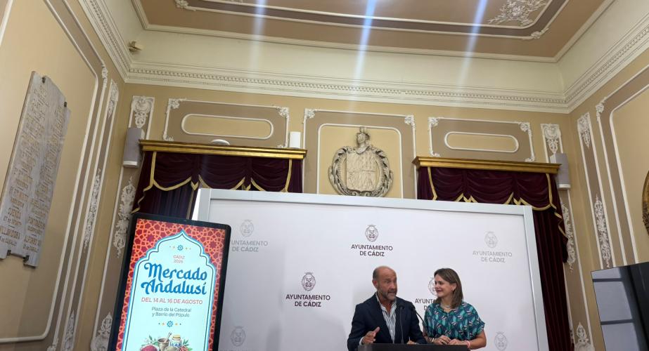 Un total de 50 puestos de artesanía y alimentación se distribuirán por el barrio del Pópulo y la plaza de la Catedral