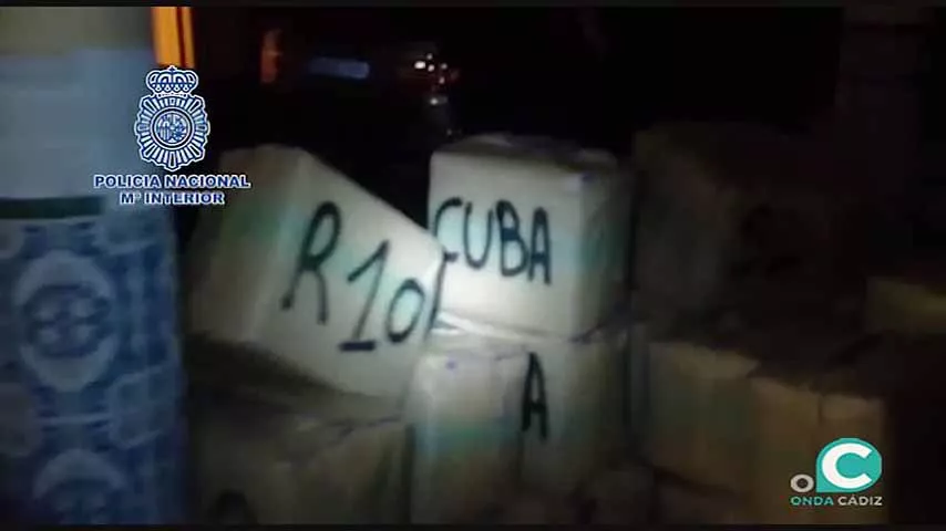 noticias cadiz fardos hachis la linea.jpg