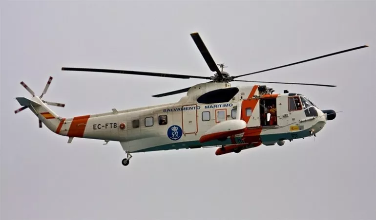 noticias cadiz helicóptero salvamento marítimo.jpg