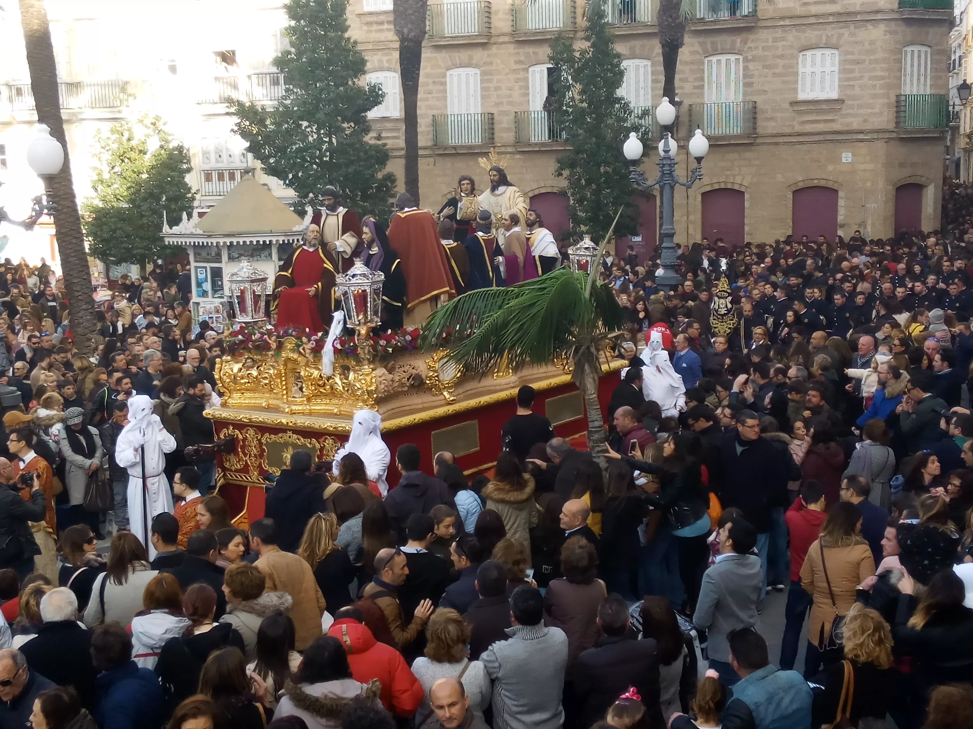 noticias cadiz la cena.jpg