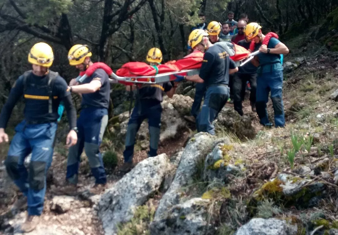 noticias cadiz senderista evacuado.jpg