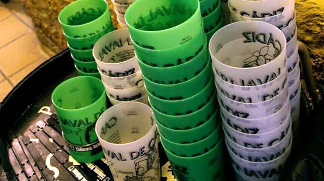 noticias cadiz vasos.jpg