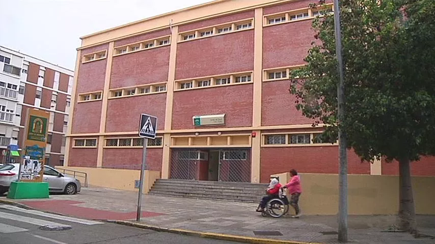 noticias cadiz centro salud loreto puntales_0.jpg