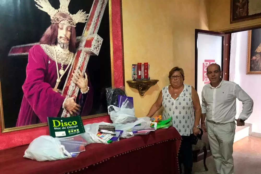 noticias cadiz material_escolar_donado_29092018.jpg