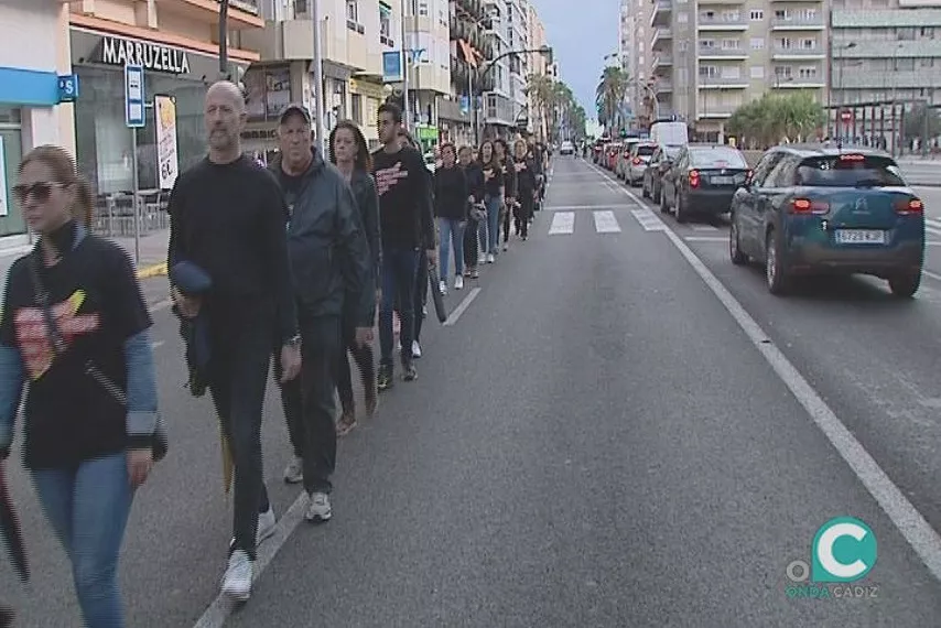 noticias cadiz marcha trata foto1.jpg