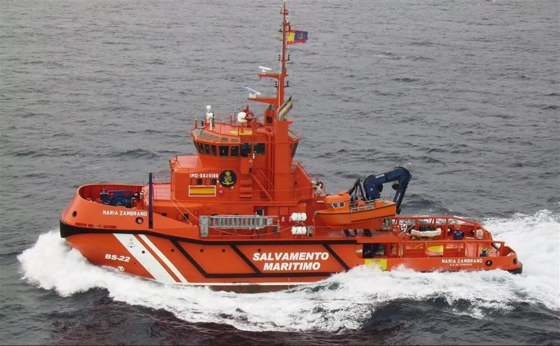 noticias cadiz barco salvamento.jpg