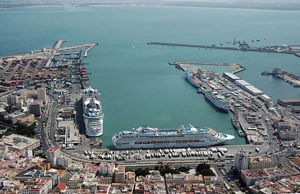 noticias cadiz puerto cadiz_3.jpg
