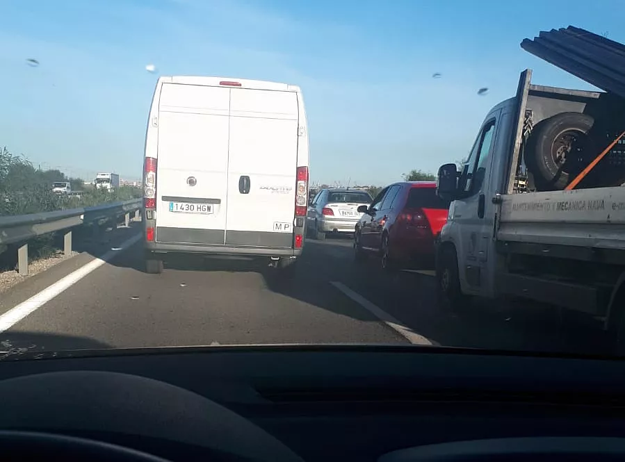 noticias cadiz colas_4.jpg