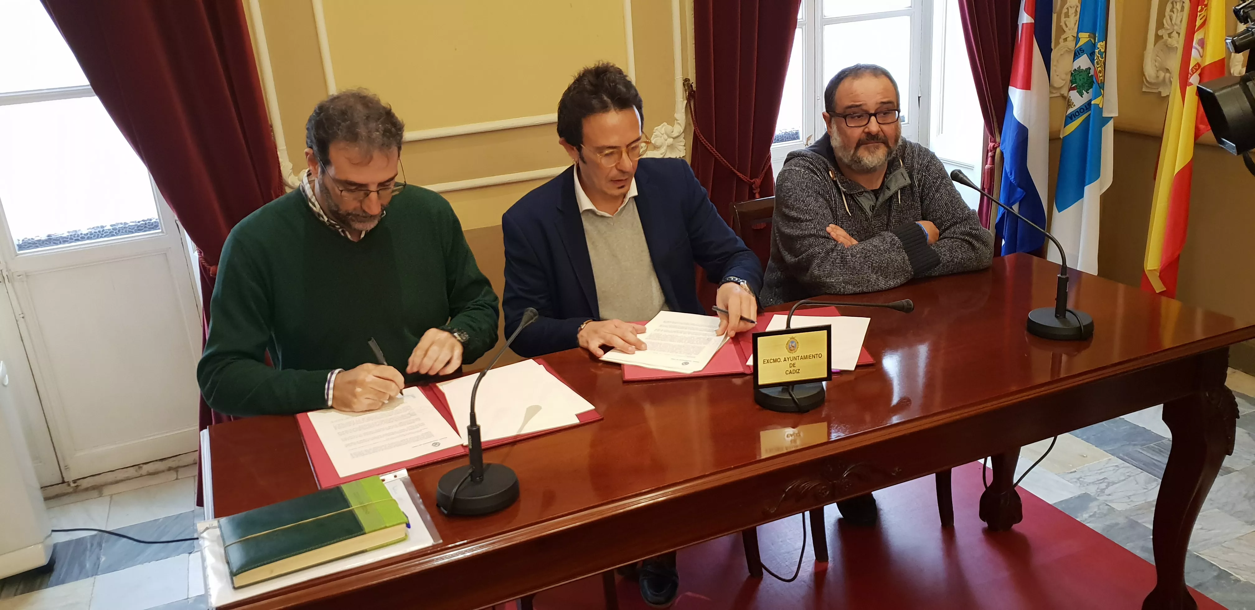 noticias cadiz margenes y vinculos.jpg