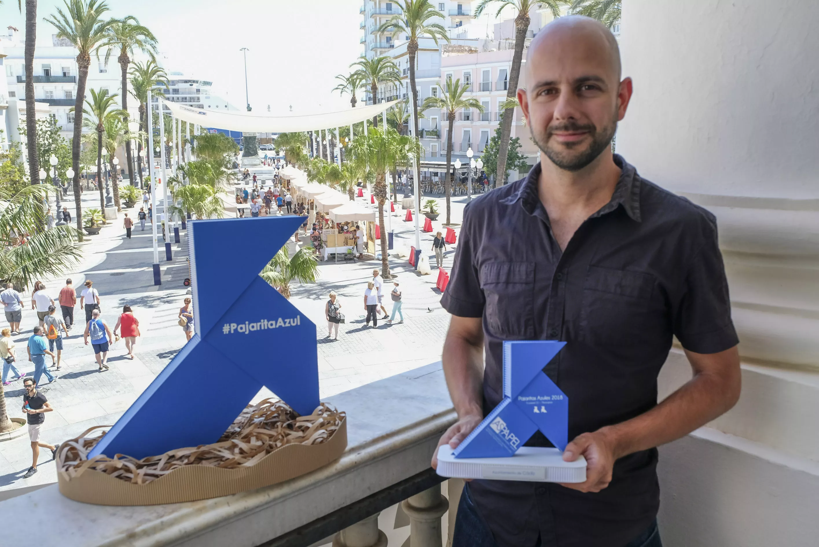 noticias cadiz pajarita-azul-009.jpg