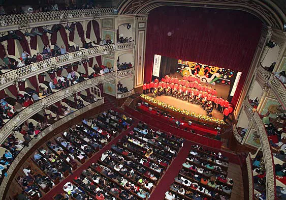 noticias cadiz Gran_Teatro_Falla_Cadiz.jpg