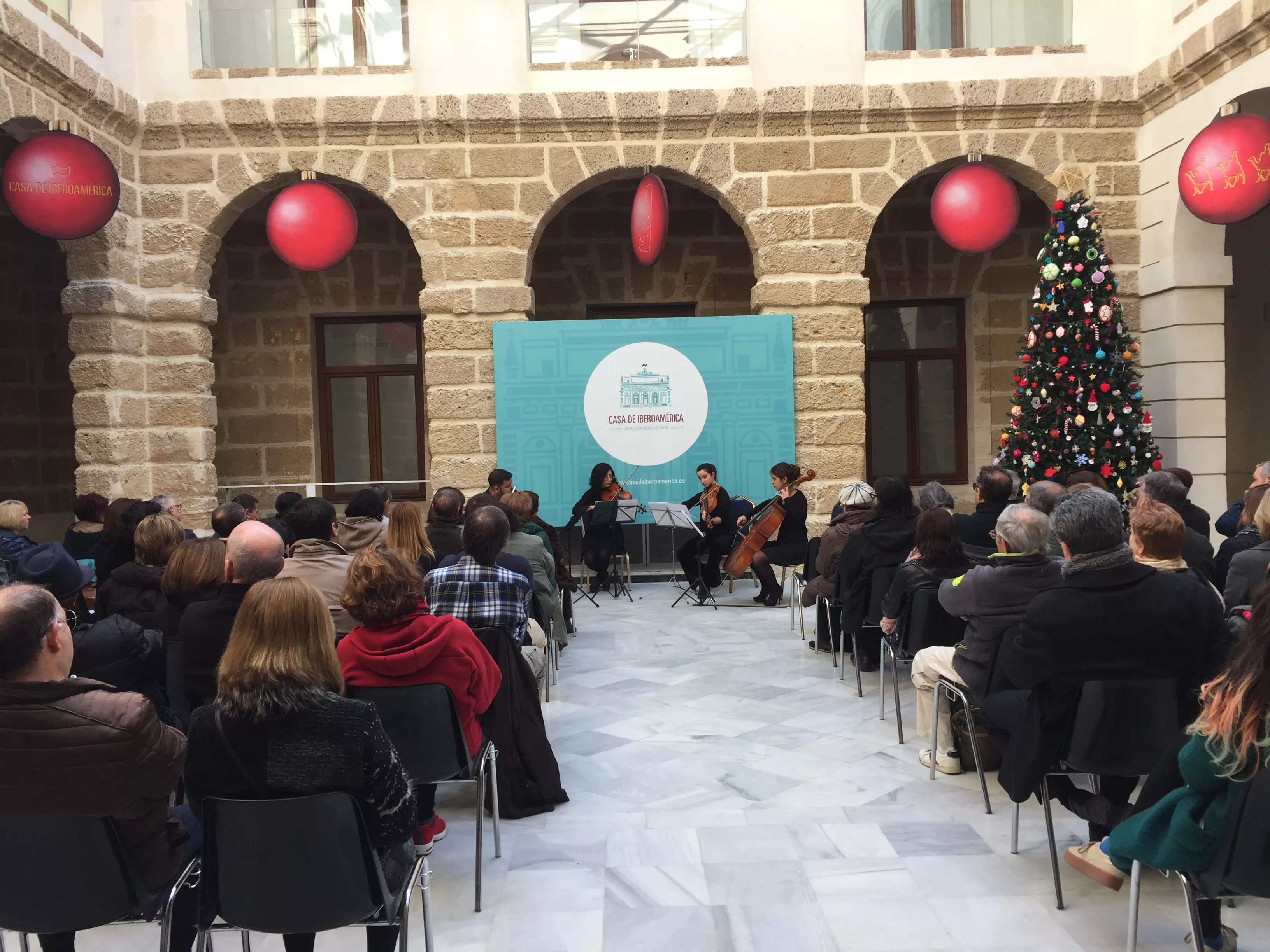 noticias cadiz concierto año nuevo casa iberoamerica.jpeg