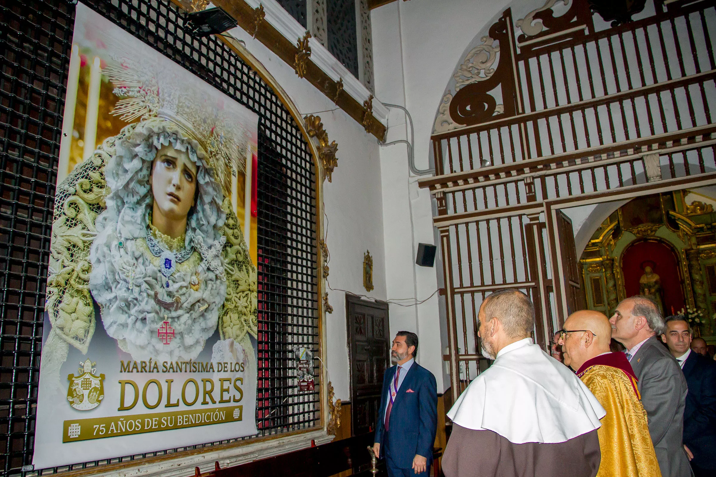 noticias cadiz lona_dolores_nazareno_presentada.jpg