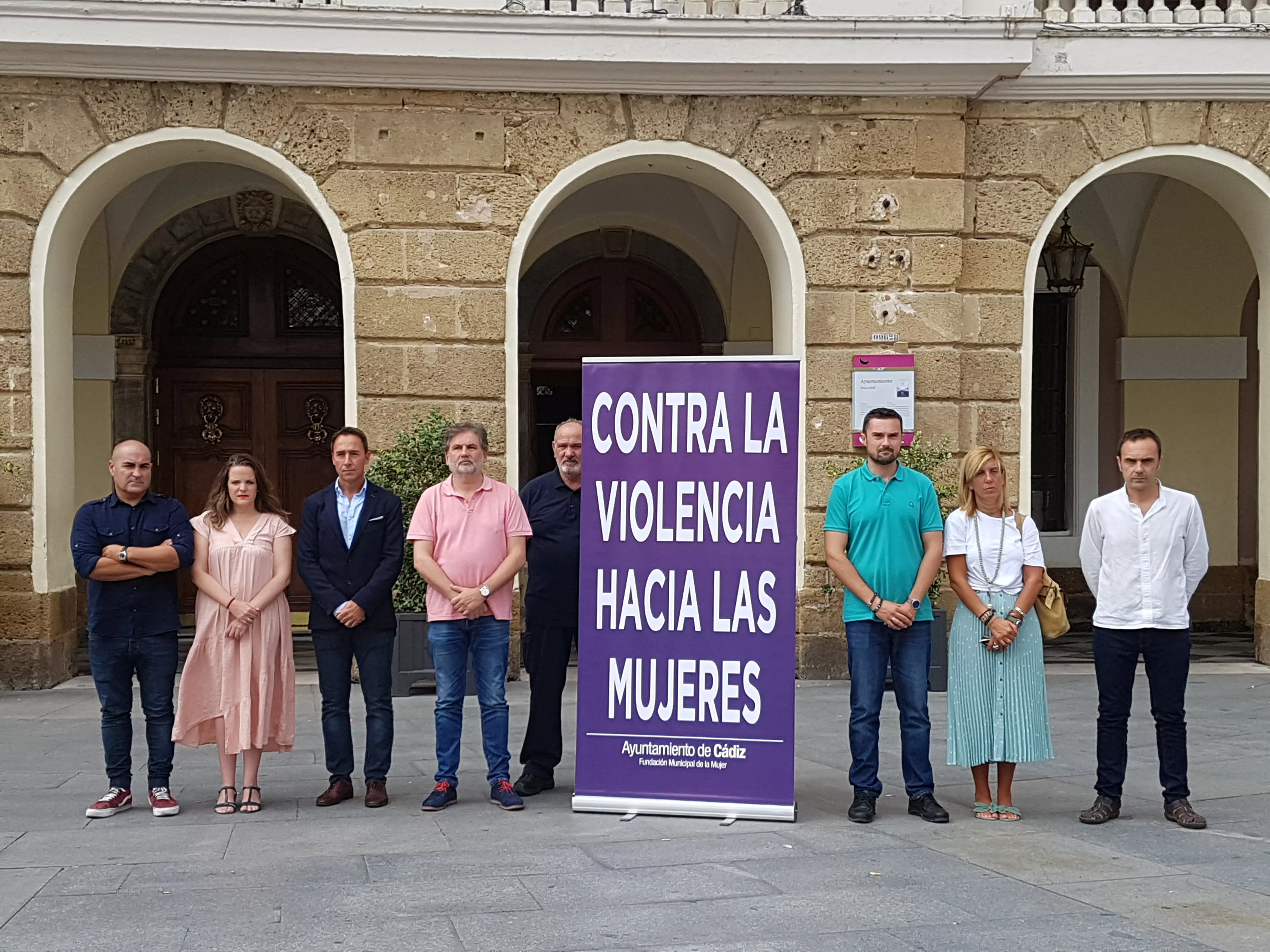 noticias cadiz minuto de silencio_17.jpg