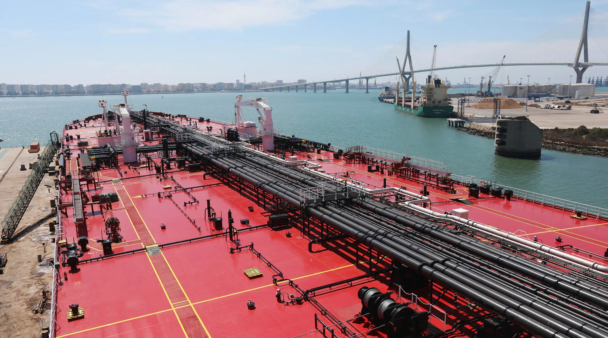 noticias cadiz petrolero_1.jpg