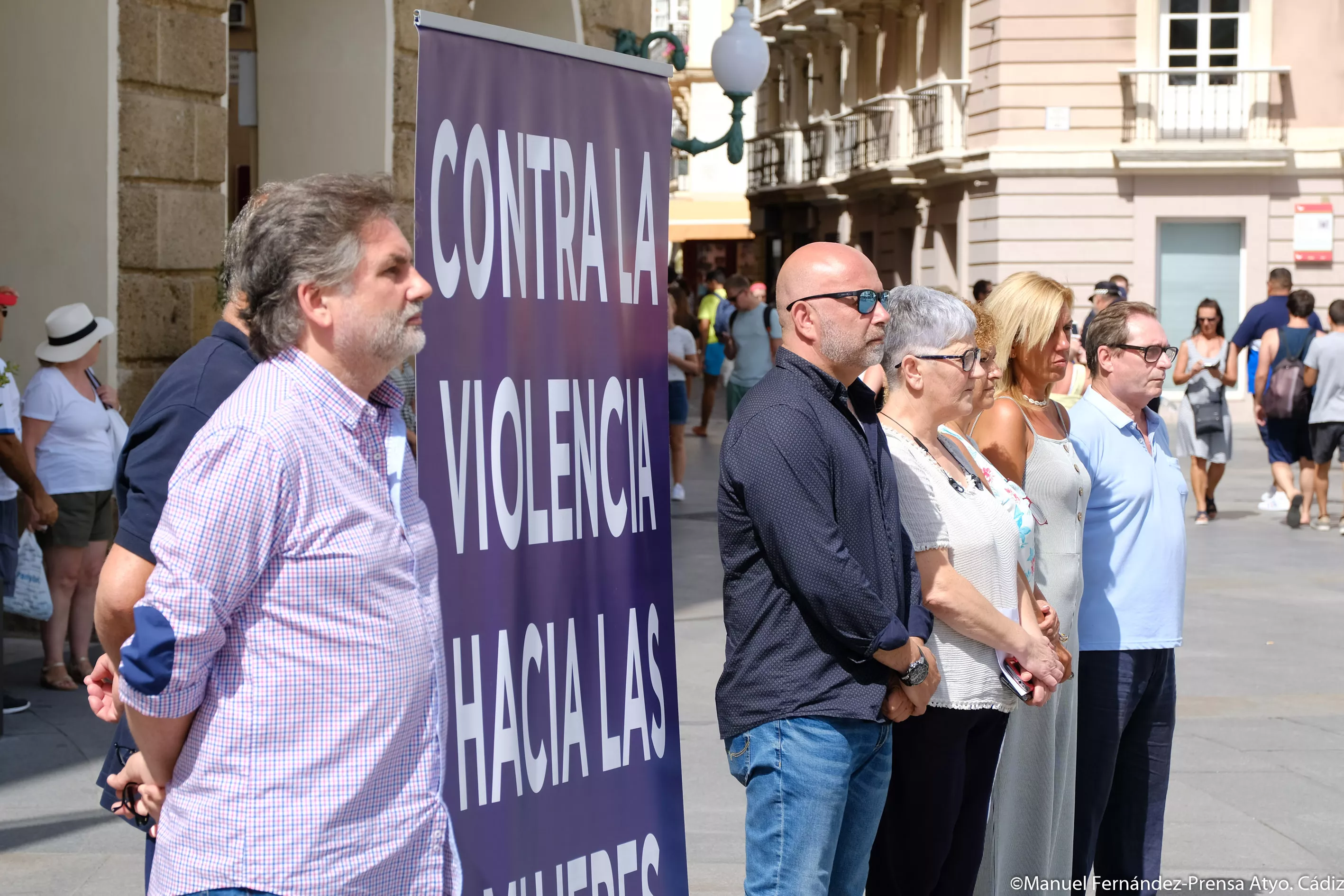 noticias cadiz minuto silencio_24.jpg