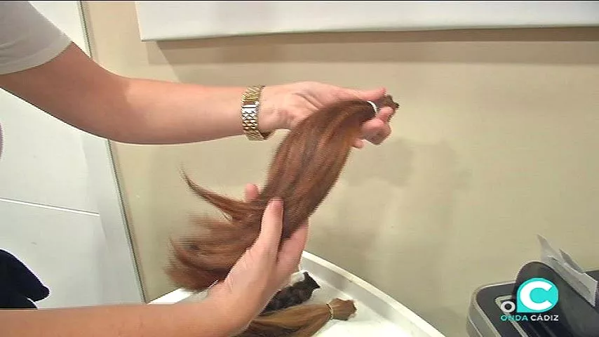 noticias cadiz mechones solidariosOKOK.jpg