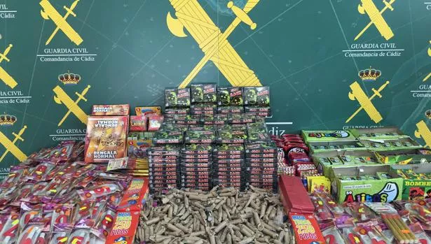 noticias cadiz petardos incautados.jpeg