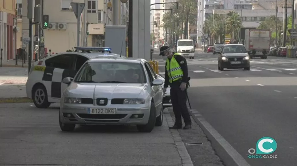 FOTO CONTROLES POLICIA OK.jpg