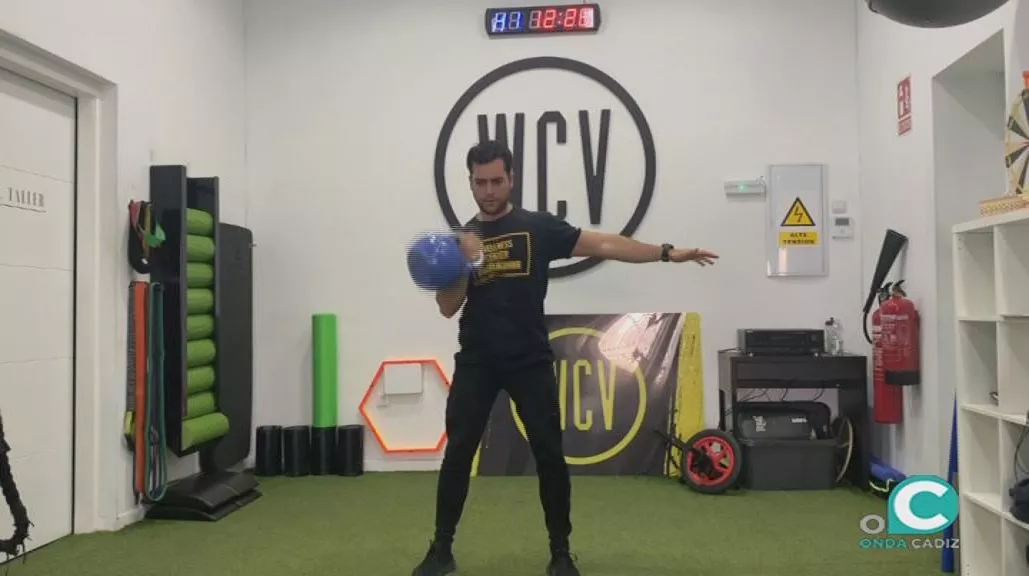 FOTO DEPORTE EN CASA.jpg