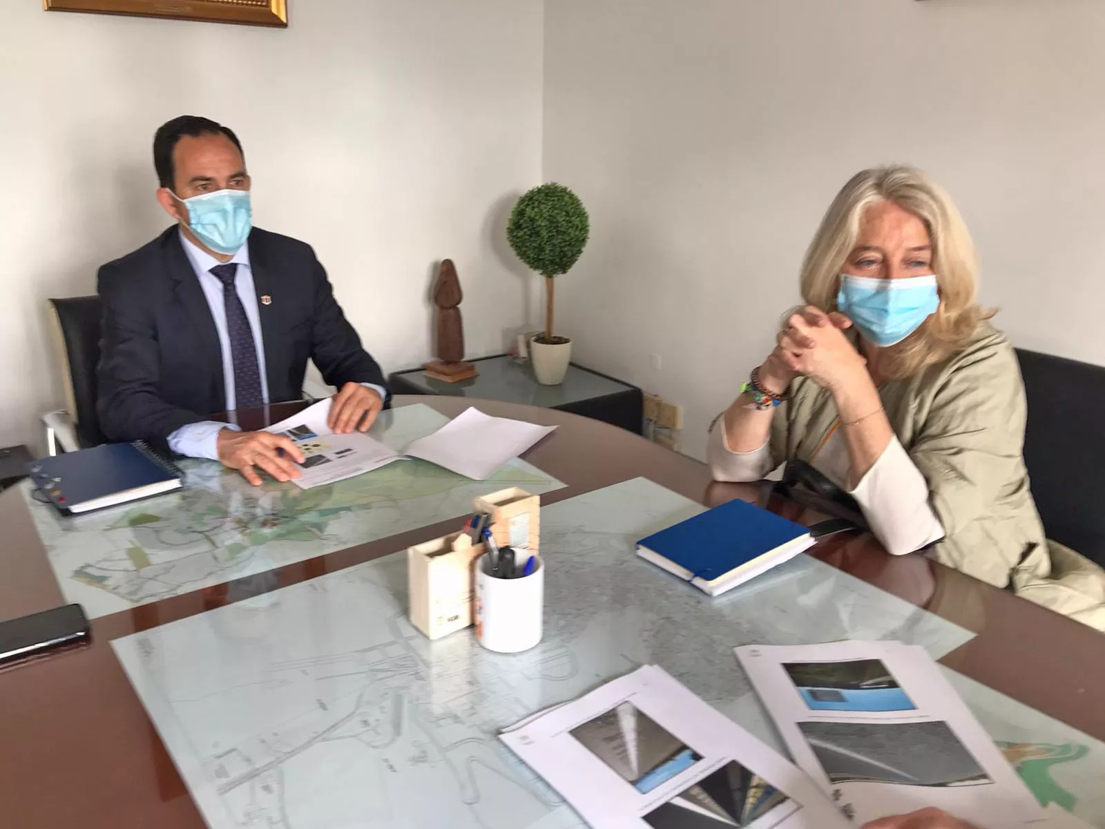 200514 Colombo y Flor Guía Sonoras Vejer.jpg