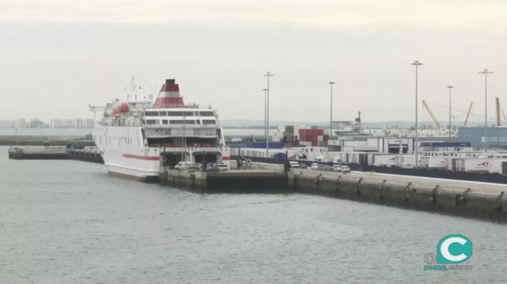 FOTO AURTORIDAD PORTUARIA.jpg