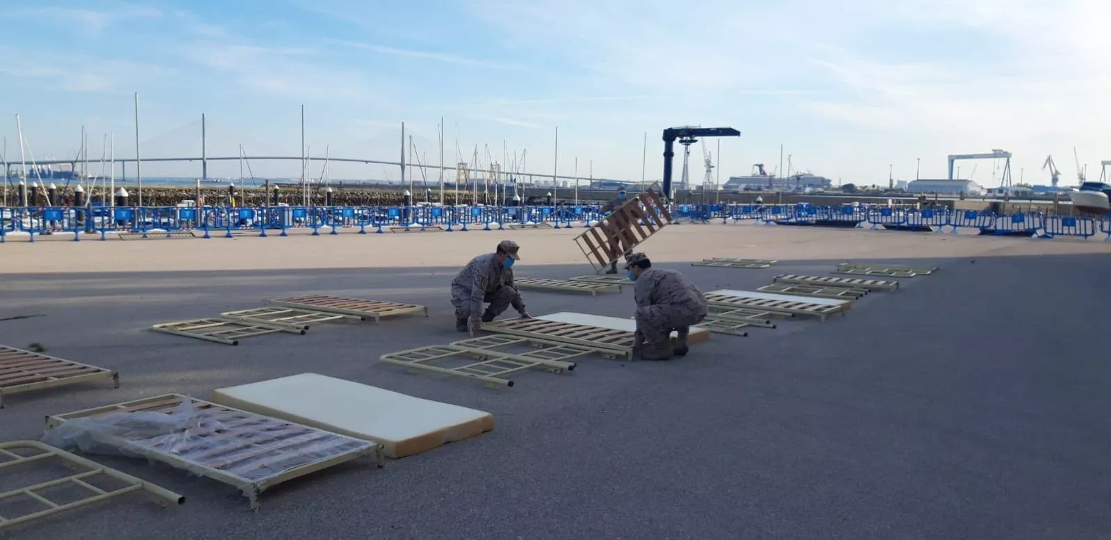 NOTICIAS CADIZ ARMADA.jpg