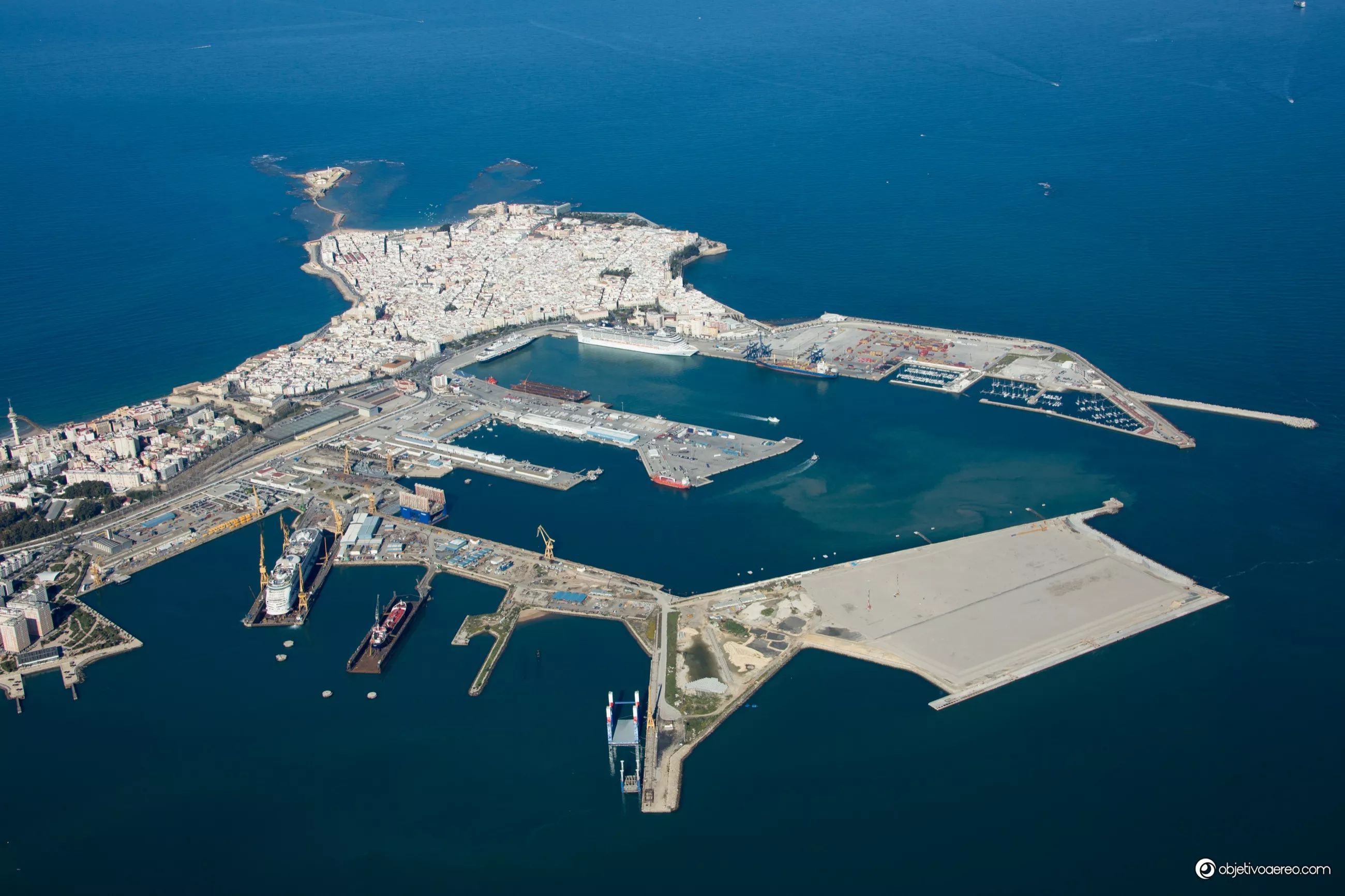 noticias cadiz autoridad portuaria_2.jpg