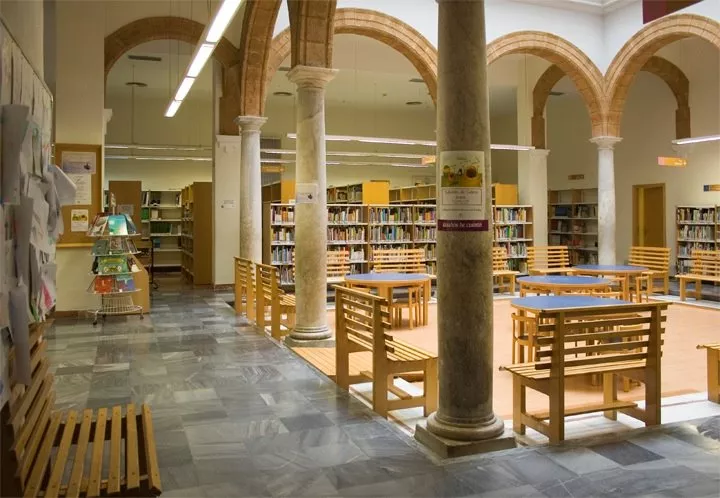 Biblioteca provincial.jpg