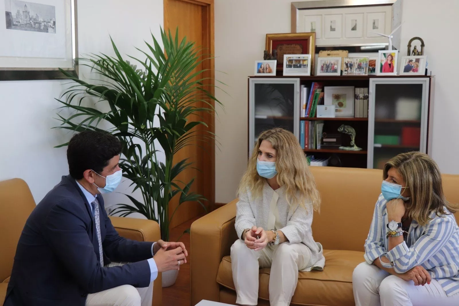 ana mestre y consumo.jpg