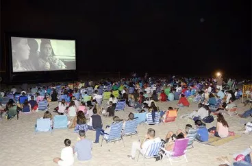 cine_en_la_playa_0.jpg