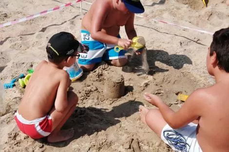 noticias cadiz castillos_de_arena_ninos_0_0.jpg