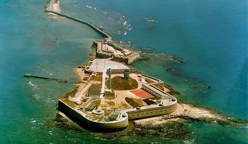 castillo_san_sebastian_0.jpg
